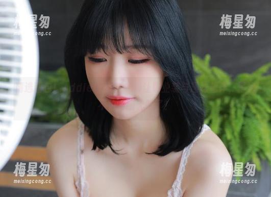 精选图包！Addielyn(에디린)让职业装与趣味相伴，再也不怕上班无聊了！-梅星匆