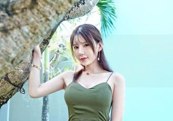 Feilin嗲囡囡 - 双人小乐趣，梦小楠小夜猫的美图资源通通在此！
