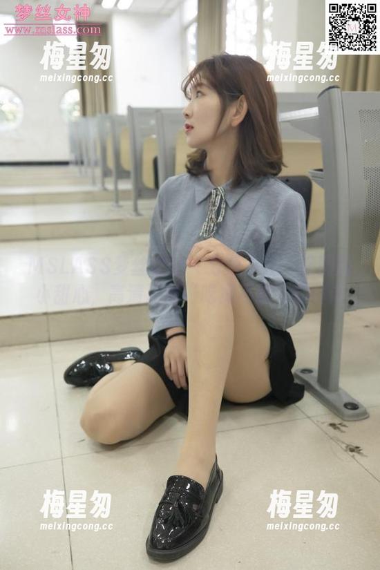 MSLASS梦丝女神 - 兮兮在线:庄园的小甜心,高清演绎“吃糖不腻”的真谛-梅星匆 MSLASS梦丝女神 - 兮兮在线:庄园的小甜心,高清演绎“吃糖不腻”的真谛-梅星匆