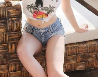 MyGirl美媛馆 - 高清图册：糯美子MINIbabe修女，带你领略一场色彩与安静的意外碰撞，是不是脑洞大开？
