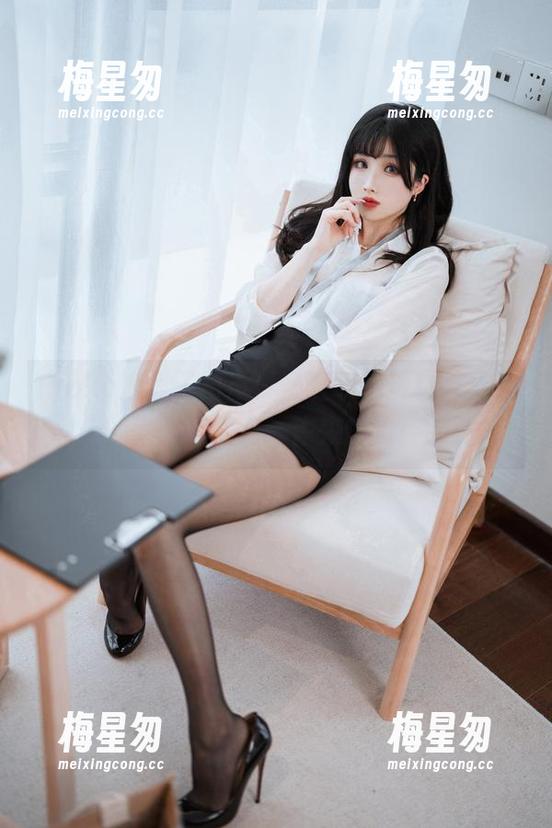 Rioko凉凉子出没!圣诞草莓蛋糕合集,来吧,图包等你来体验!-梅星匆 Rioko凉凉子出没!圣诞草莓蛋糕合集,来吧,图包等你来体验!-梅星匆