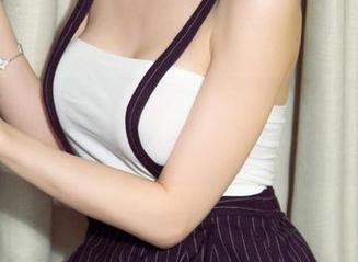 UGirls尤果网 - 为何颜美汐的女王写真看了想剁手？答案在细节里
