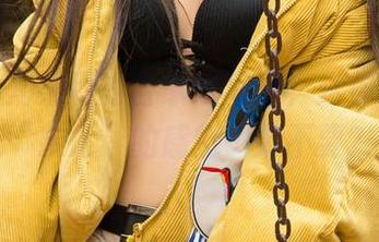 好吧，尤果网的合家欢写真，送你一整套“亲情”的感觉…要不要？