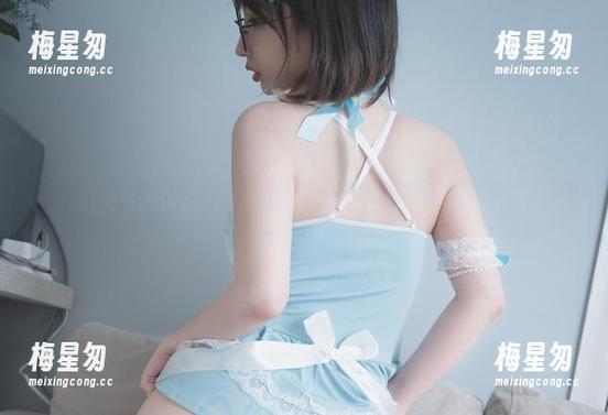 红裙与Uhye(이유혜)：照片合集掀开素颜的更深一层-梅星匆