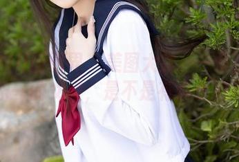 XIAOYU语画界 - 美图大赏——再次追溯林乐一的女孩，是不是有点小浪漫？