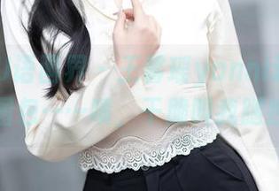 XIAOYU语画界 - 王馨瑶yanni这黑丝美腿写真图包……啧，干脆叫我腿控算了！