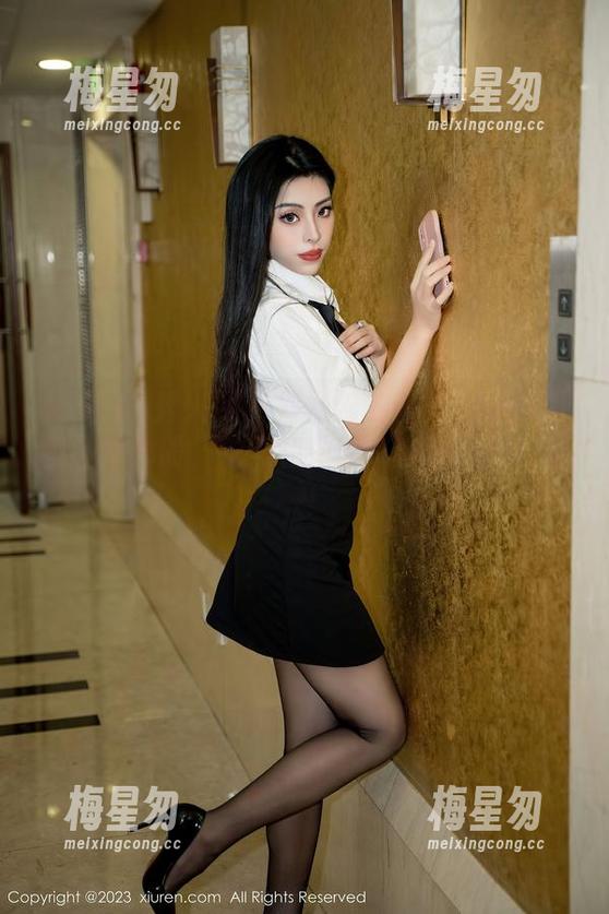 Xiuren秀人网 - 刘娅希的图集:在厨房里的潜力股,拍照和做饭其实可以合二为一!-梅星匆 Xiuren秀人网 - 刘娅希的图集:在厨房里的潜力股,拍照和做饭其实可以合二为一!-梅星匆