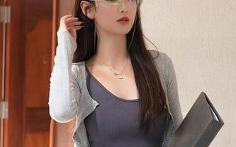 Xiuren秀人网 - 舞媚歆的“死库水”图集，反正能让我眼前一亮。