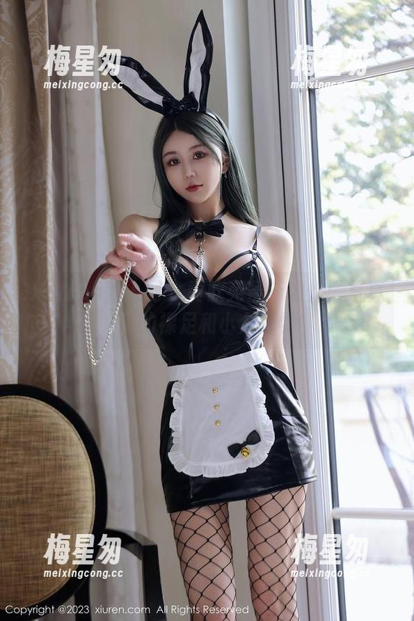 Xiuren秀人网 - 黄歆苑最新力作:写真里的裸足和小众玄学-梅星匆 Xiuren秀人网 - 黄歆苑最新力作:写真里的裸足和小众玄学-梅星匆