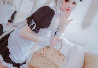 看coser衣衣怎么演绎恶毒兔女郎：精选套图，一言不合就“打脸”