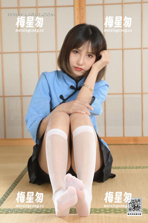 丽柜 - “美图”何必都得清纯?王炜炜“护士”造型更新带来一股不一样的冲击!-梅星匆 丽柜 - “美图”何必都得清纯?王炜炜“护士”造型更新带来一股不一样的冲击!-梅星匆