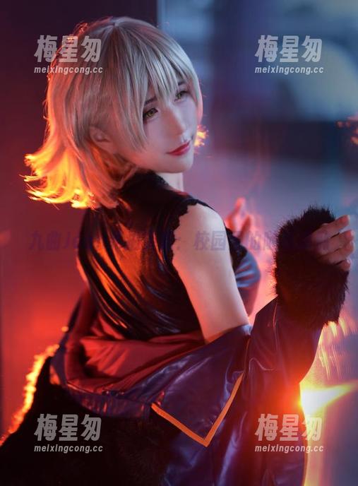 九曲Jean私拍资源:校园里的随机涂鸦-梅星匆 九曲Jean私拍资源:校园里的随机涂鸦-梅星匆