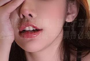 微密圈 - 虽然是体操服，碰上于芷晴的无圣光合集，我只能说……真特么绝。