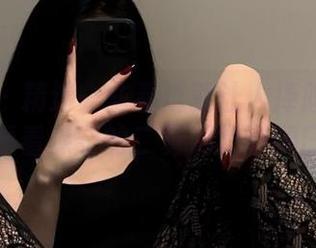 微密圈 - 精选一些看过就让人捧腹的图库，看看保守的二舅妈的蜜腿日常
