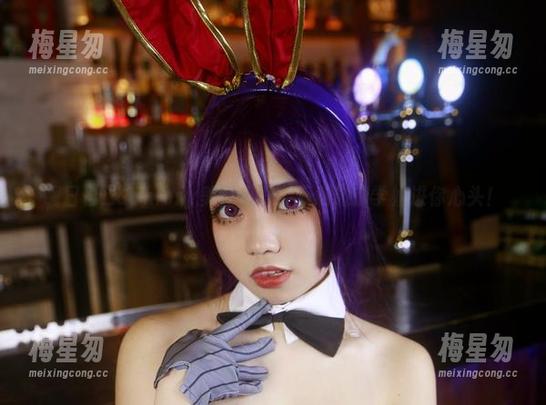 啊日日_Ganlory美图出没，下载邀请学姐进你心头！-梅星匆