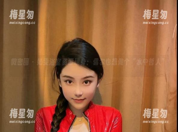 微密圈 - 奶雯浴室资源现身:偶尔也想做个“水中哲人”。-梅星匆 微密圈 - 奶雯浴室资源现身:偶尔也想做个“水中哲人”。-梅星匆