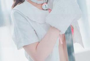 比基尼假期图包抢先看，孙乐乐(손예은)要危机啊！下载前，请系好你的想象力。