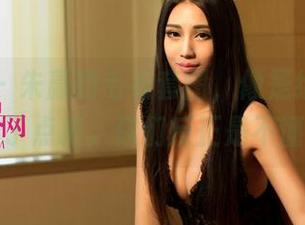 尤果网 - 朱赢的毛衣套图，像是给寒冷的季节加了点糖。你们反正是不懂我啦！