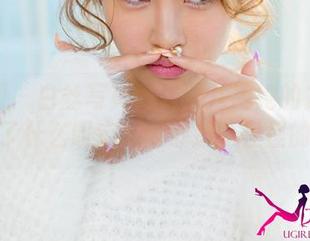 尤果网 - 白丝写真？黛熙儿用她的方式诠释了什么叫定制的舒适，怪怪的。
