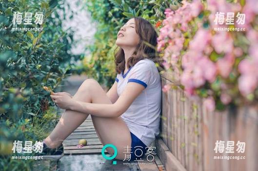 推女神 - 难得一见的伍月yuer原图,照片里的她宛如隐秘的糖果,甜的让我心痒。-梅星匆 推女神 - 难得一见的伍月yuer原图,照片里的她宛如隐秘的糖果,甜的让我心痒。-梅星匆