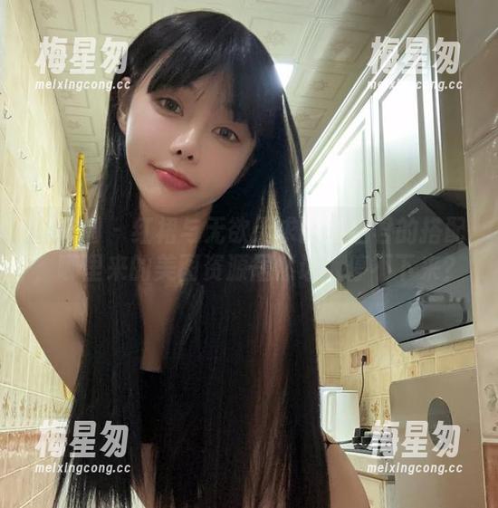 微密圈 - 红裙与无欲无求的推土君的搭配,哪里来的美图资源居然让人停不下来?-梅星匆 微密圈 - 红裙与无欲无求的推土君的搭配,哪里来的美图资源居然让人停不下来?-梅星匆