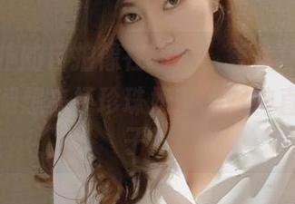 私宠女仆的自拍像在撒娇，每次翻图包都觉得星澜想来杯珍珠奶茶的眼神直逼心窝子！