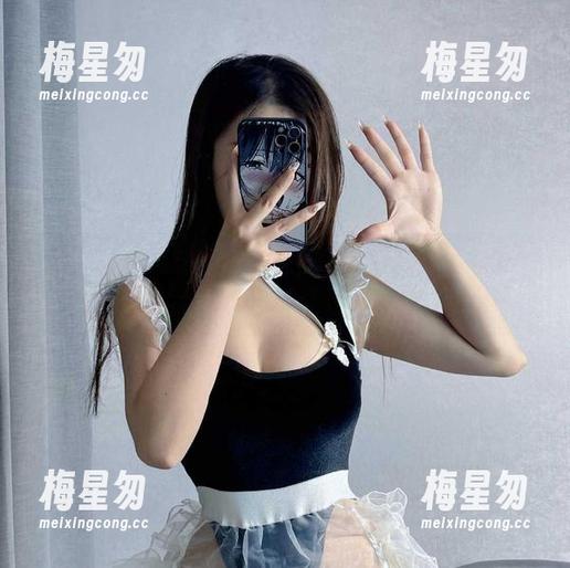 微密圈 - 我和桃沢樱呀的红色细丁:一组让你瞠目结舌的美图合集!-梅星匆 微密圈 - 我和桃沢樱呀的红色细丁:一组让你瞠目结舌的美图合集!-梅星匆