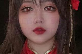 私房图集：椒妮佐仁的旗袍，那种气质想必连顶尖设计师都要心服口服。