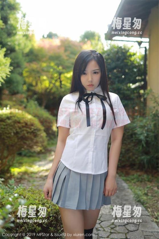 模范学院 - 黑色写真又来了!萌琪琪Irene的新更新好像在说‘非要刺眼吗’?-梅星匆 模范学院 - 黑色写真又来了!萌琪琪Irene的新更新好像在说‘非要刺眼吗’?-梅星匆