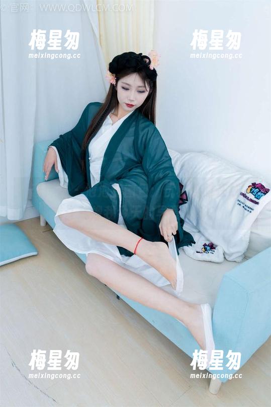 物恋传媒 - 泡泡新图包:优雅随时在线,或许就像我今天的早晨咖啡?-梅星匆 物恋传媒 - 泡泡新图包:优雅随时在线,或许就像我今天的早晨咖啡?-梅星匆