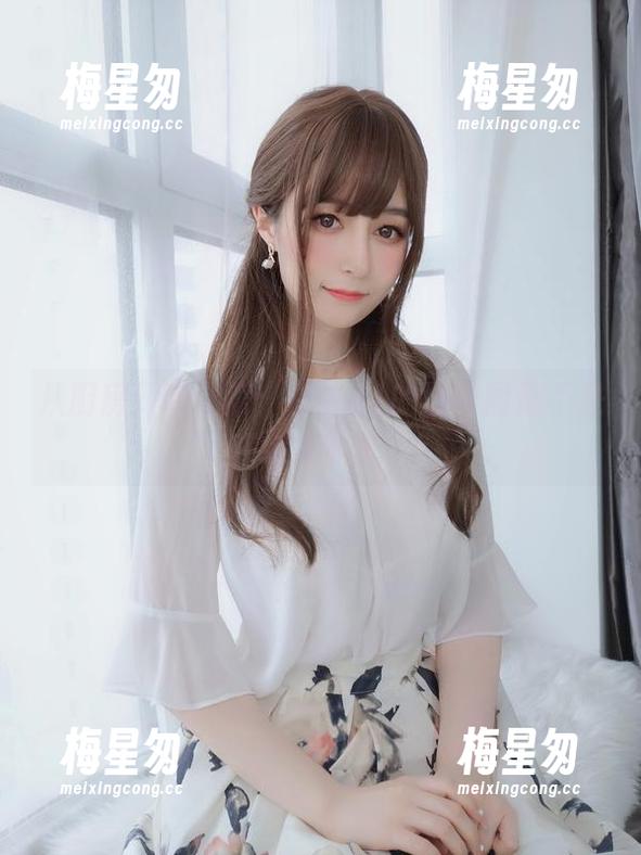 从厨房到观众席:白银81的厨娘图是不是在给我补课?-梅星匆 从厨房到观众席:白银81的厨娘图是不是在给我补课?-梅星匆