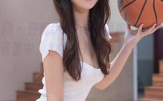 秀人网 - 丹妮Danny的图库，在那一层层的资源中，她的“姐姐”像是潜伏的宝藏。