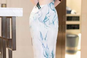 秀人网 - 俞漫的和服写真，定制的元素真不少，却不知何时我也开始期待起这气氛来。