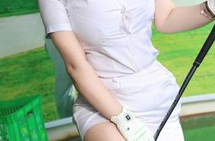 秀人网 - 去了趟天台，卓芷伊EricA把一切都变得不一样，作品集慷慨分享，原图也见真章！