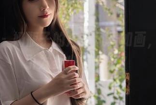 秀人网 - 奶瓶子的户外风景如画，原图能引发多少脑洞呢？