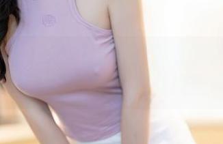 秀人网 - 有多少个连衣裙藏在猫咪巨臀妹妹的衣橱里？精选观众投票致敬