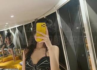 微密圈 - 迷失在葛征的职业装：原图的每个细节都让我想问图包在哪里！？
