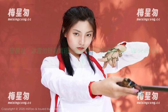 蜜桃社 - 冰露的短裙戏码:高清照片中的清凉誘惑,WatchOut!-梅星匆 蜜桃社 - 冰露的短裙戏码:高清照片中的清凉誘惑,WatchOut!-梅星匆