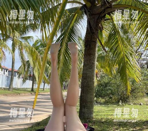 微密圈 - 迷人的五姨太带来的夏日图片分享,似乎闻到了花香。-梅星匆 微密圈 - 迷人的五姨太带来的夏日图片分享,似乎闻到了花香。-梅星匆