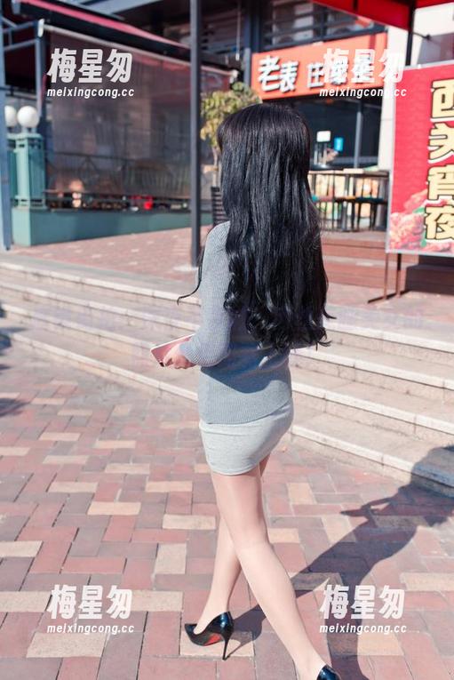魔镜街拍:深夜不夜城,肉丝美腿美女的照片侠侣即将上线!-梅星匆 魔镜街拍:深夜不夜城,肉丝美腿美女的照片侠侣即将上线!-梅星匆